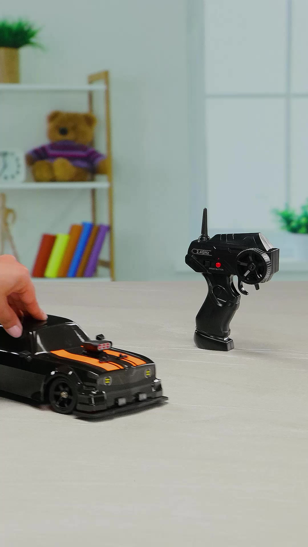 Zivvy Big Remote Control Car – Black | 2.4G Rechargeable Remote